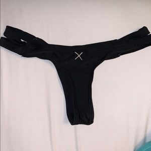 Black Boutine LA Bottoms